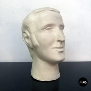 Scultura di una testa in gesso, 1970 ca.
