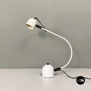 Lampada da tavolo in metallo bianco, 1980 ca.