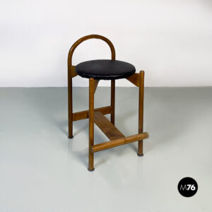 Sgabello in legno e similpelle marrone, 1970 ca.