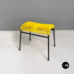 Poggiapiedi in scooby giallo, 1960 ca.