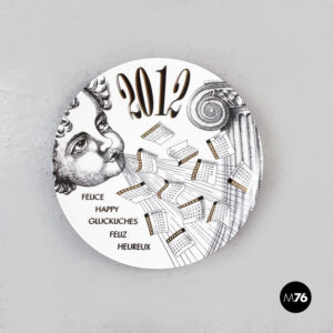 Piatto calendario 2012 di Fornasetti,  2012