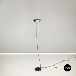 Lampada da terra 626 di Joe Colombo per Oluce, 1970 ca.