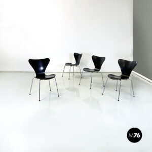Sedie Serie 7 di Arne Jacobsen per Fritz Hansen,  1970 ca.