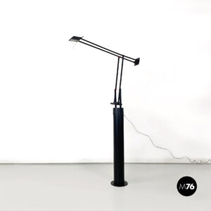 Lampada da terra Tizio di Richard Sapper per Artemide, 1980 ca.