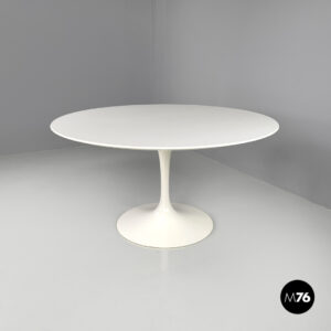 Tavolo da pranzo Tulip di Eero Saarinen per Knoll, 2007