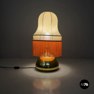 Lampada da tavolo in ottone e tessuto beige con frange arancioni, 1980 ca.