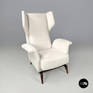 Poltrona in tessuto bianco e legno, 1950 ca.