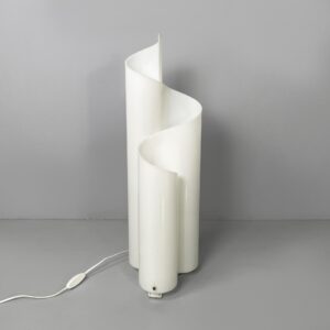 Lampada da tavolo Mezza Chimera di Vico Magistretti per Artemide, 1970 ca.