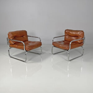 Poltrone in similpelle marrone e metallo cromato, 1970 ca.