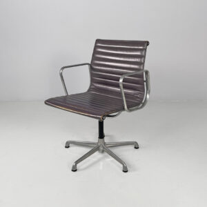 Sedia da ufficio EA108 di Charles e Ray Eames per ICF, 1970 ca.