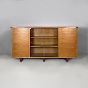 Sideboard in legno, vetro e pelle rossa, 1960 ca.