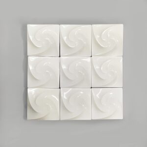 Applique in plexiglass bianco, 1980 ca.